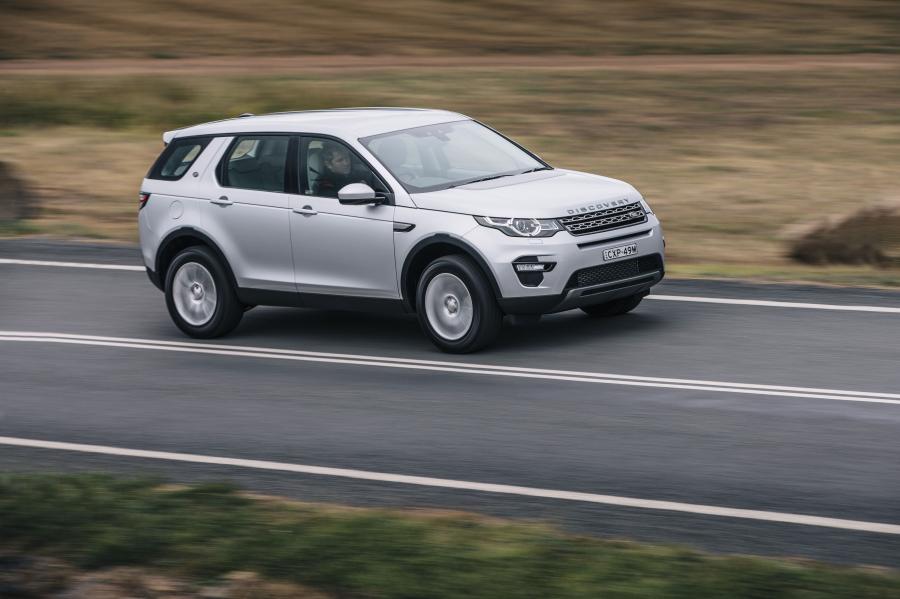  Land Rover Discovery Sport SE 2015 года  (AU) (фото 9 из 22)